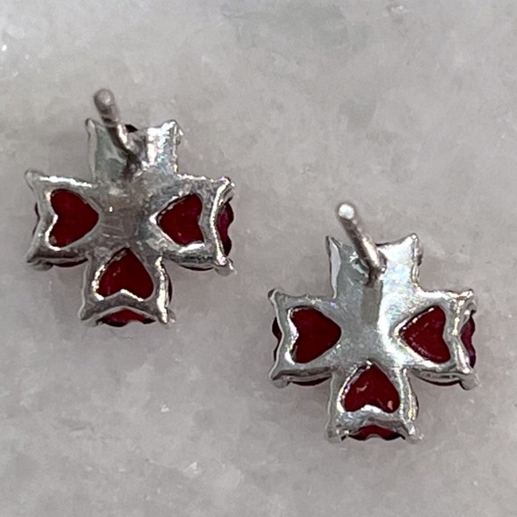 African Ruby Heart Floral Sterling Silver Stud Earrings - Picture 5 of 7